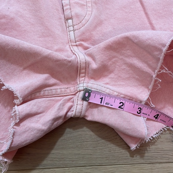Zara Washed Pink Hugh Waisted Button Fly 5-Pocket Denim Shorts - Picture 14 of 14